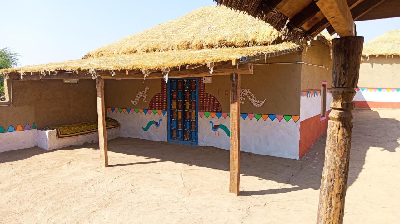 Kutir Craft Village Resort Bherandiala Bagian luar foto