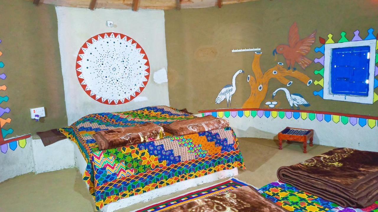Kutir Craft Village Resort Bherandiala Bagian luar foto
