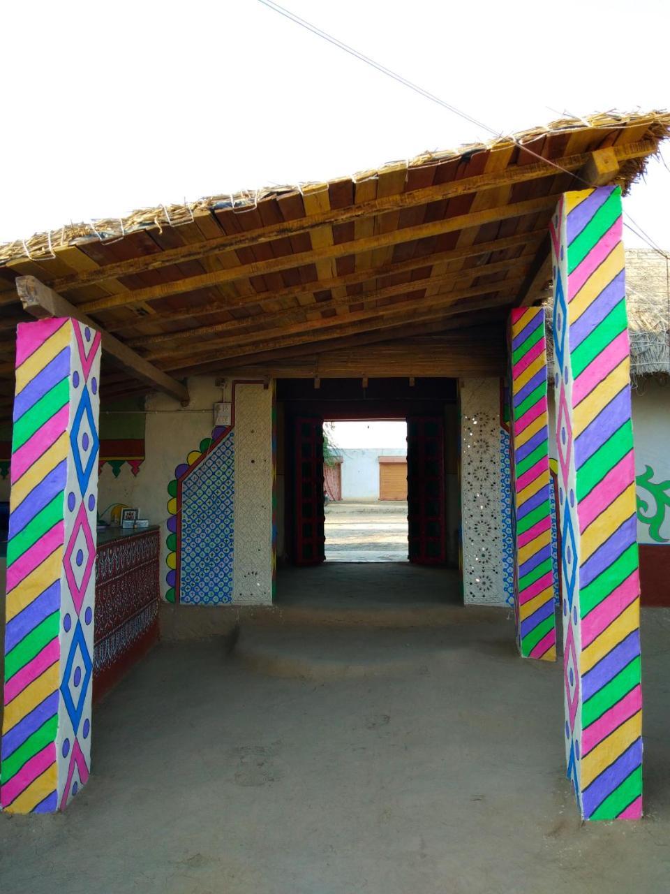 Kutir Craft Village Resort Bherandiala Bagian luar foto