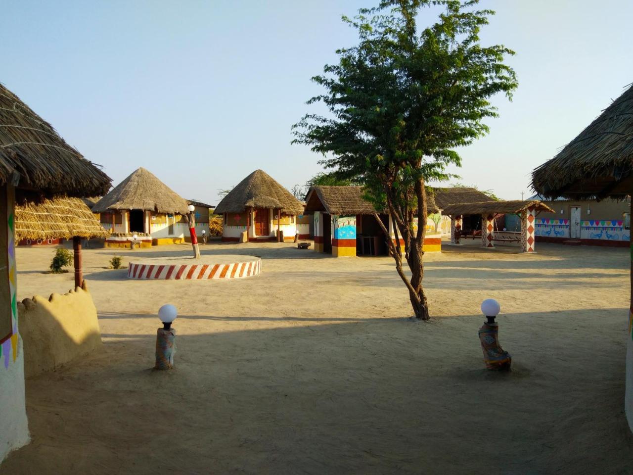 Kutir Craft Village Resort Bherandiala Bagian luar foto