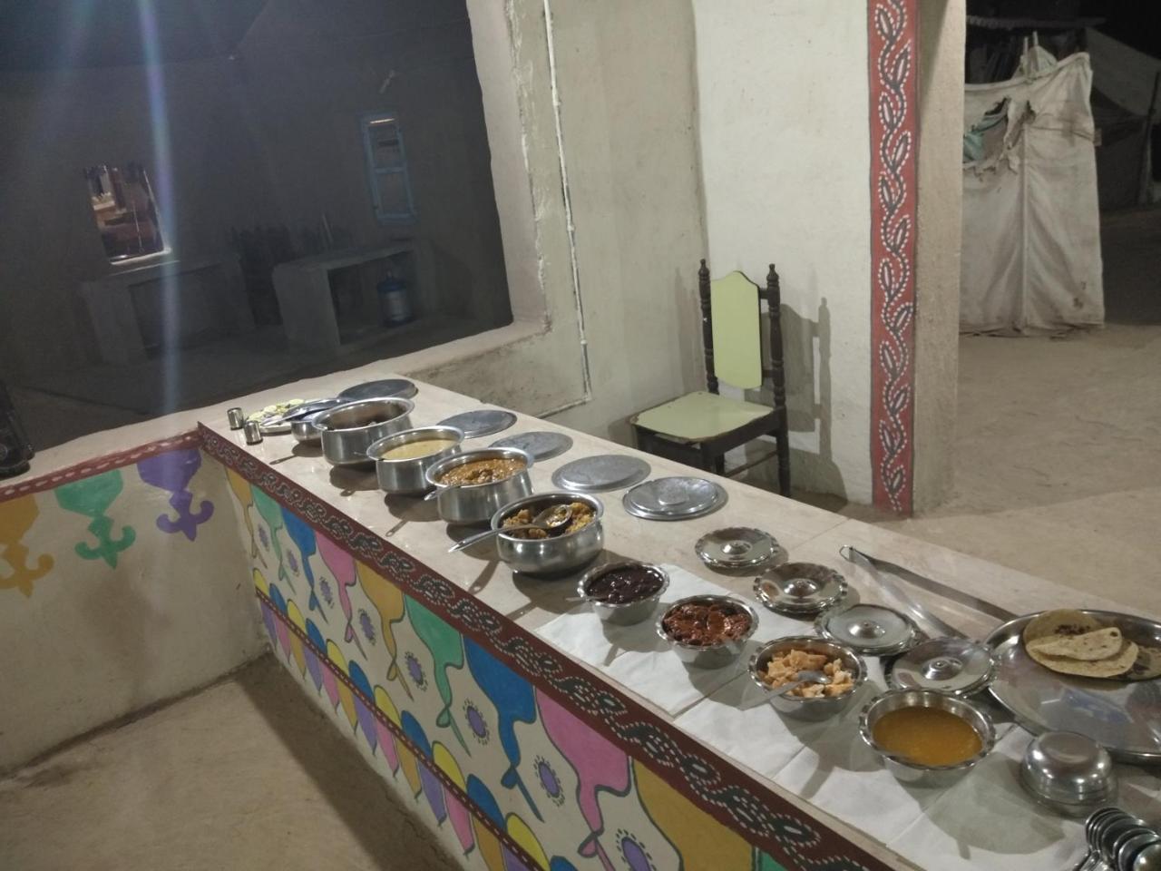 Kutir Craft Village Resort Bherandiala Bagian luar foto